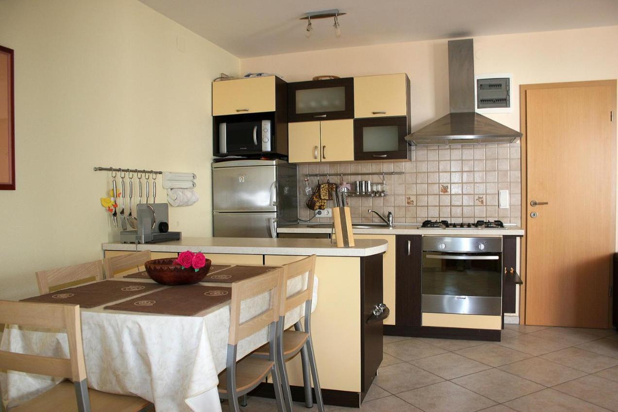 Apartman Klaudijo Appartement Baška Buitenkant foto