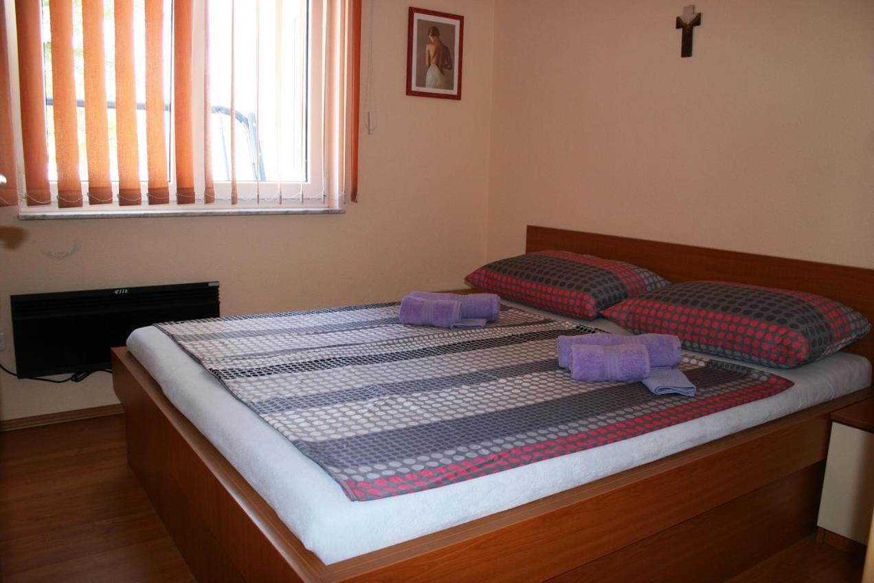 Apartman Klaudijo Appartement Baška Buitenkant foto